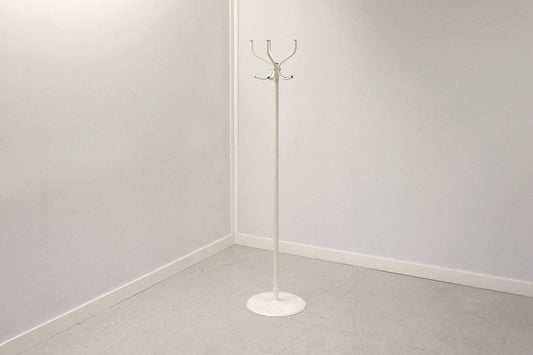 Lotus pystynaulakko - Suomen Kalustekeskus