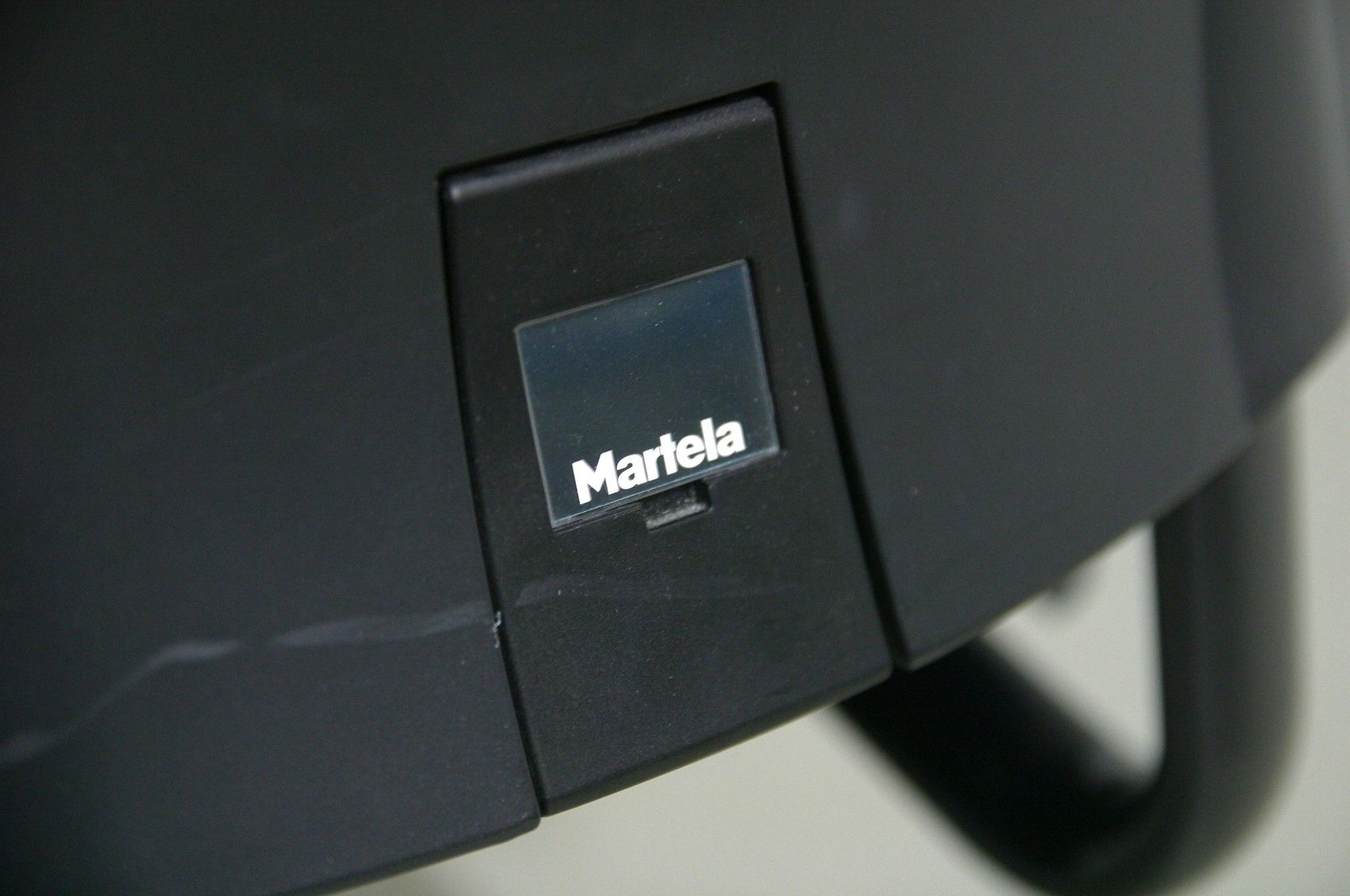 Martela Axia 2 työtuoli - Suomen Kalustekeskus