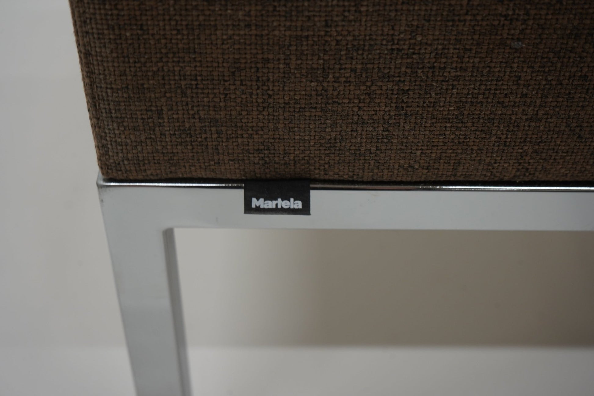 Martela Cube sohvapala, ruskea / krominen - Suomen Kalustekeskus
