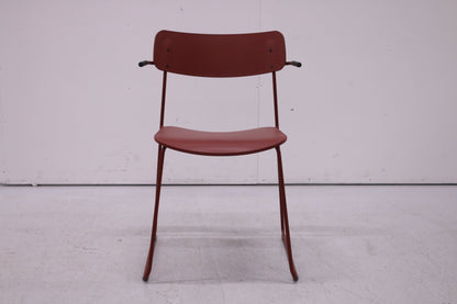 Martela Ella - tuoli käsinojilla - Suomen Kalustekeskus