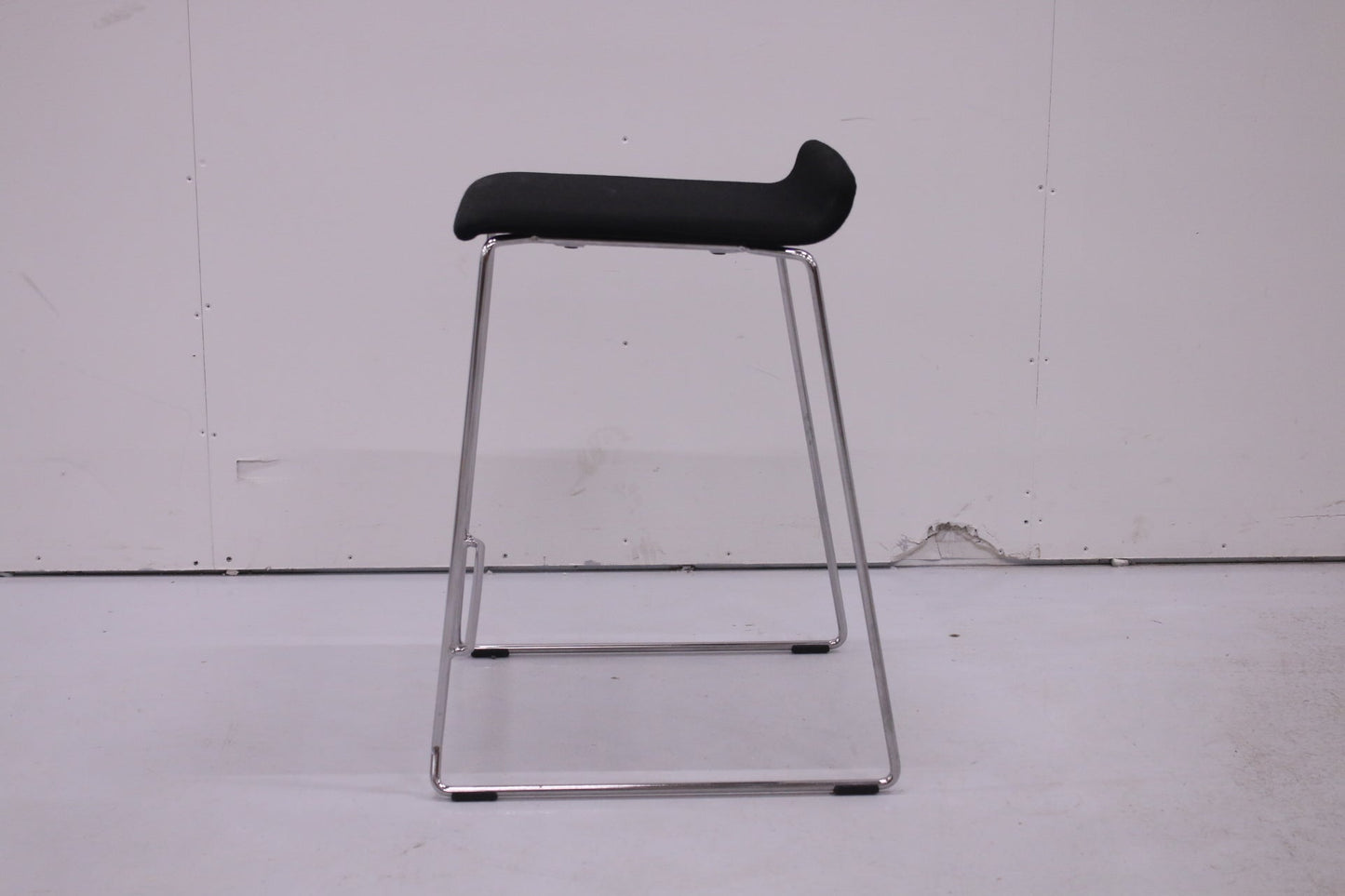 Martela Form - baarituoli - Suomen Kalustekeskus