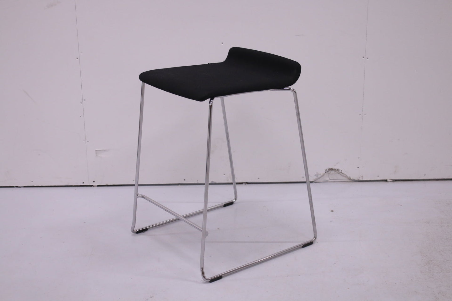 Martela Form - baarituoli - Suomen Kalustekeskus