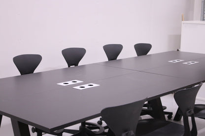 Martela Frankie - neuvotteluryhmä 10 hengelle - Suomen Kalustekeskus