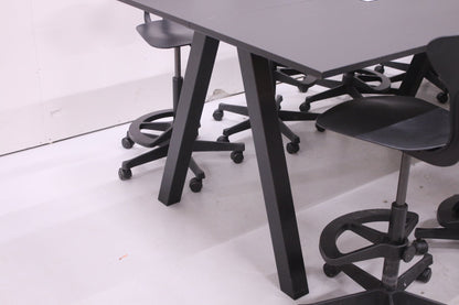 Martela Frankie - neuvotteluryhmä 10 hengelle - Suomen Kalustekeskus