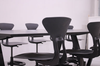 Martela Frankie - neuvotteluryhmä 10 hengelle - Suomen Kalustekeskus