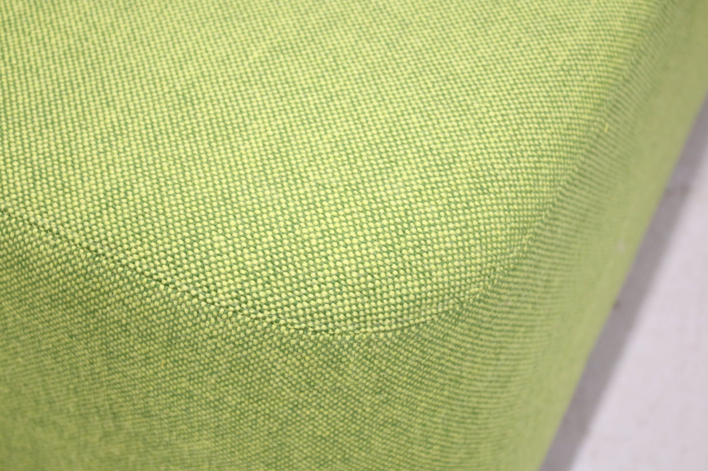 Martela Movie - rahi selkänojalla, vihreä - Suomen Kalustekeskus