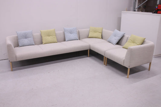 Martela Nooa - kulmasohva / divaanisohva - Suomen Kalustekeskus