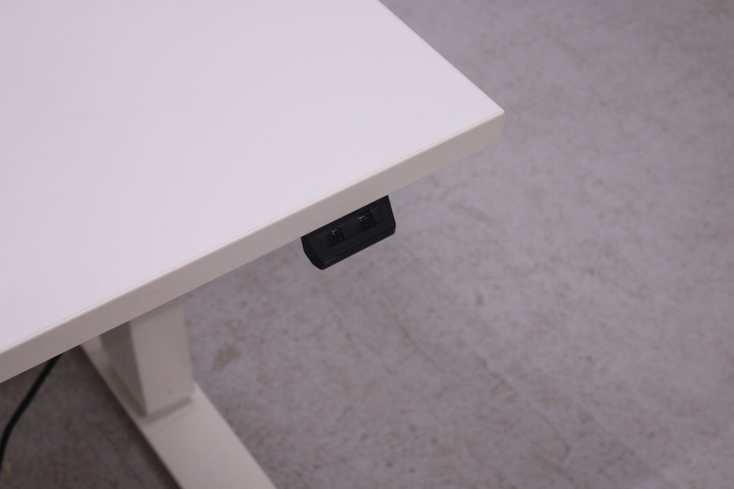 Martela Pinta EQ - sähköpöytä 180x80, valkoinen - Suomen Kalustekeskus