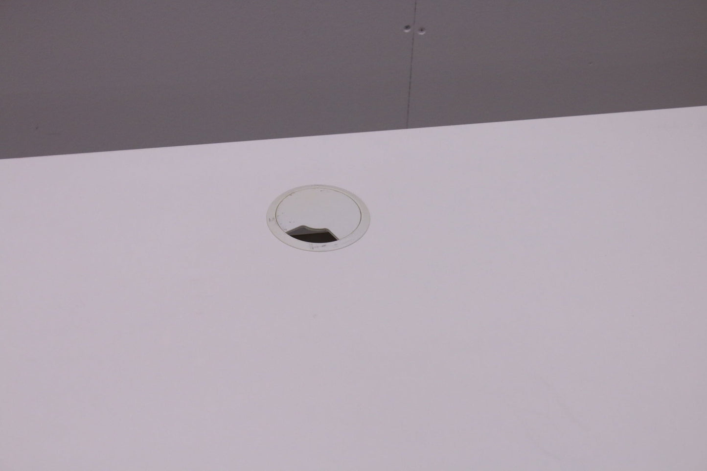 Martela Pinta EQ - sähköpöytä 180x80, valkoinen - Suomen Kalustekeskus