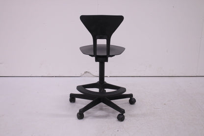 Martela Ray - tuoli korkealla kaasujousella - Suomen Kalustekeskus