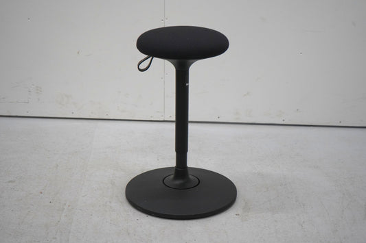 Martela Ziggy - Korkeus säädettävä aktiivituoli - Suomen Kalustekeskus