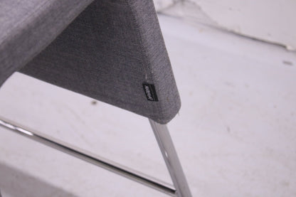 Materia Plint - jakkara, harmaa - Suomen Kalustekeskus