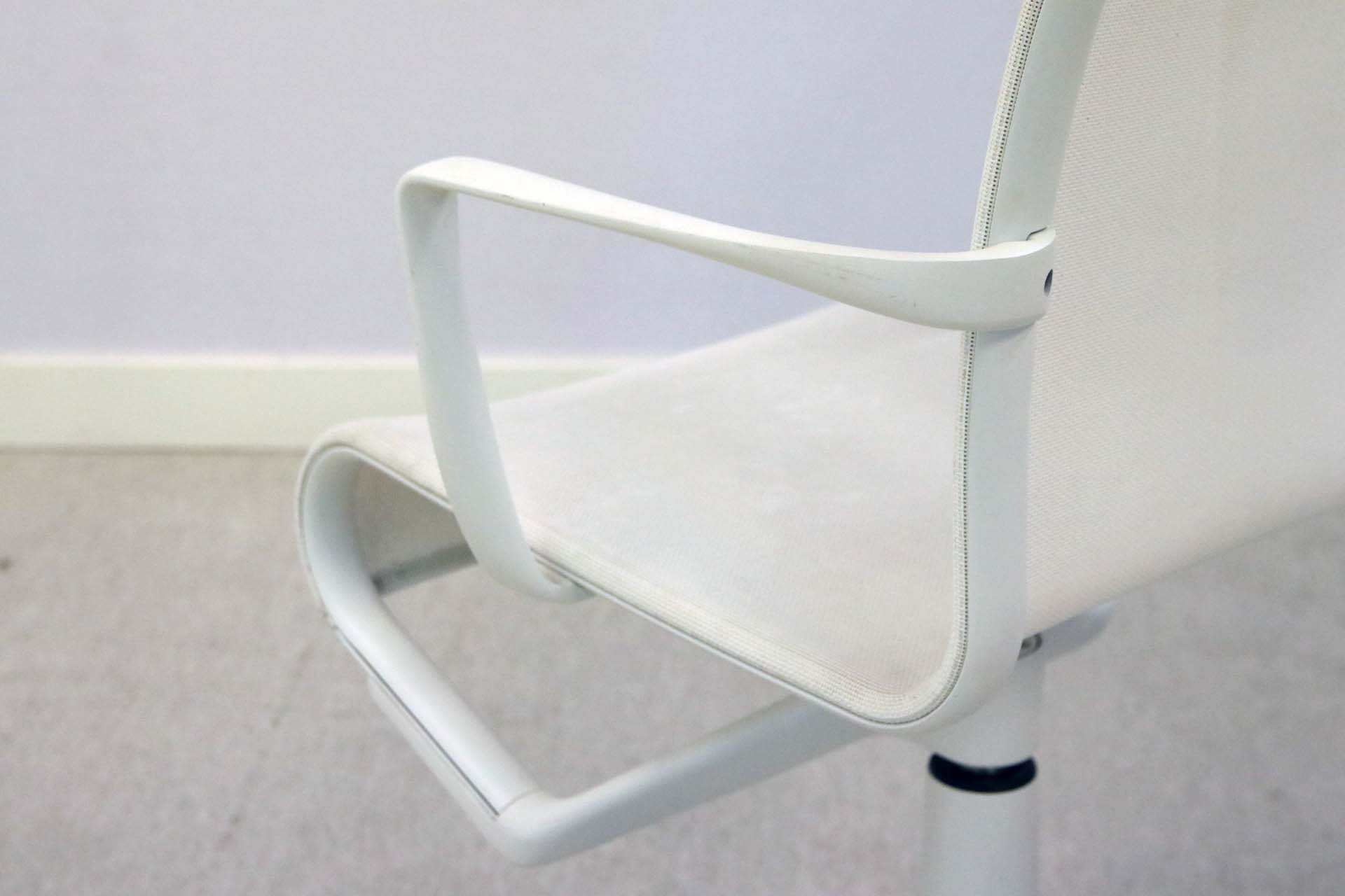 Meetingframe tuoli - Suomen Kalustekeskus