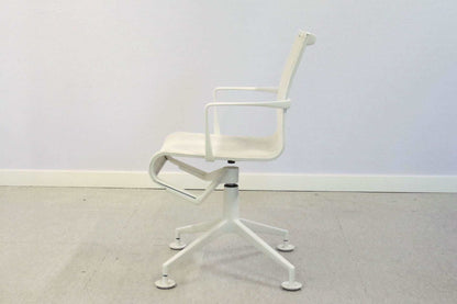 Meetingframe tuoli - Suomen Kalustekeskus