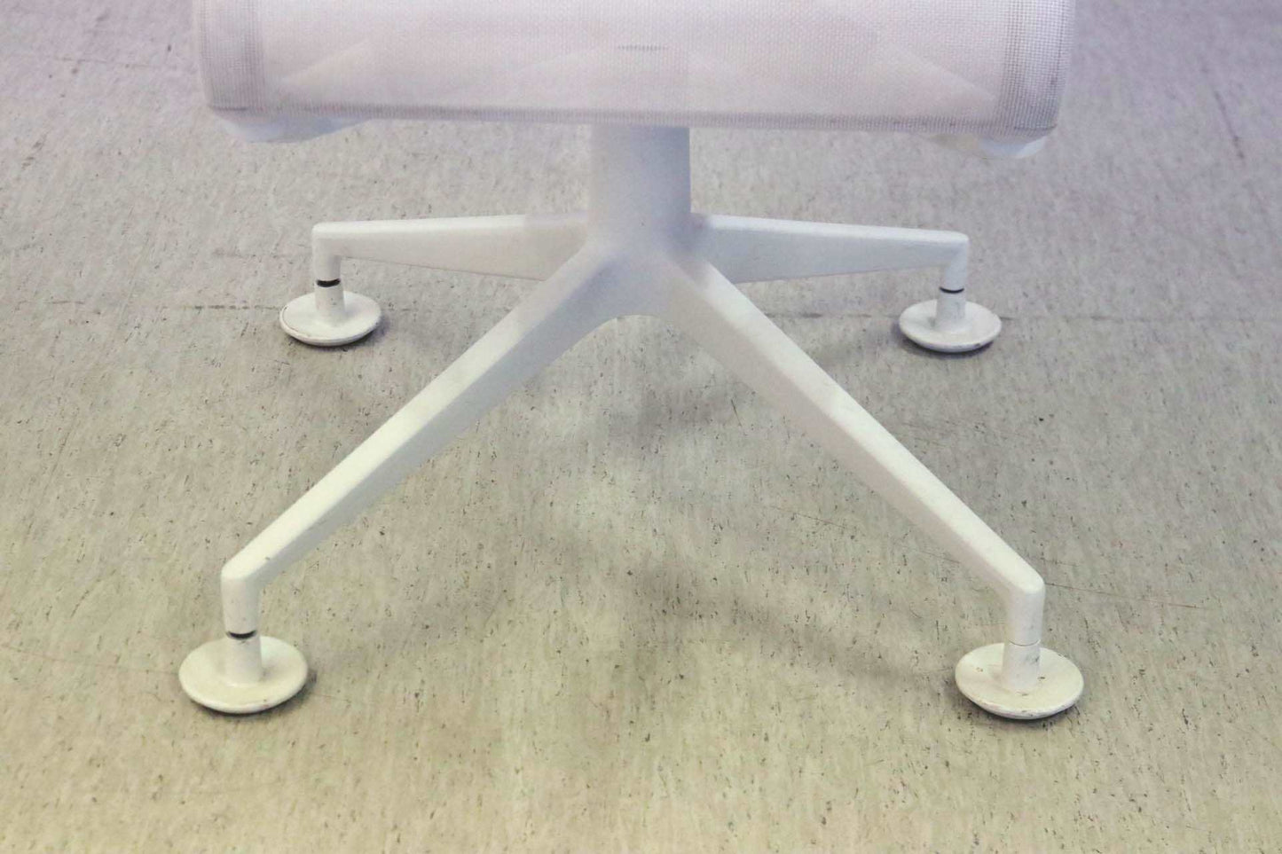 Meetingframe tuoli - Suomen Kalustekeskus