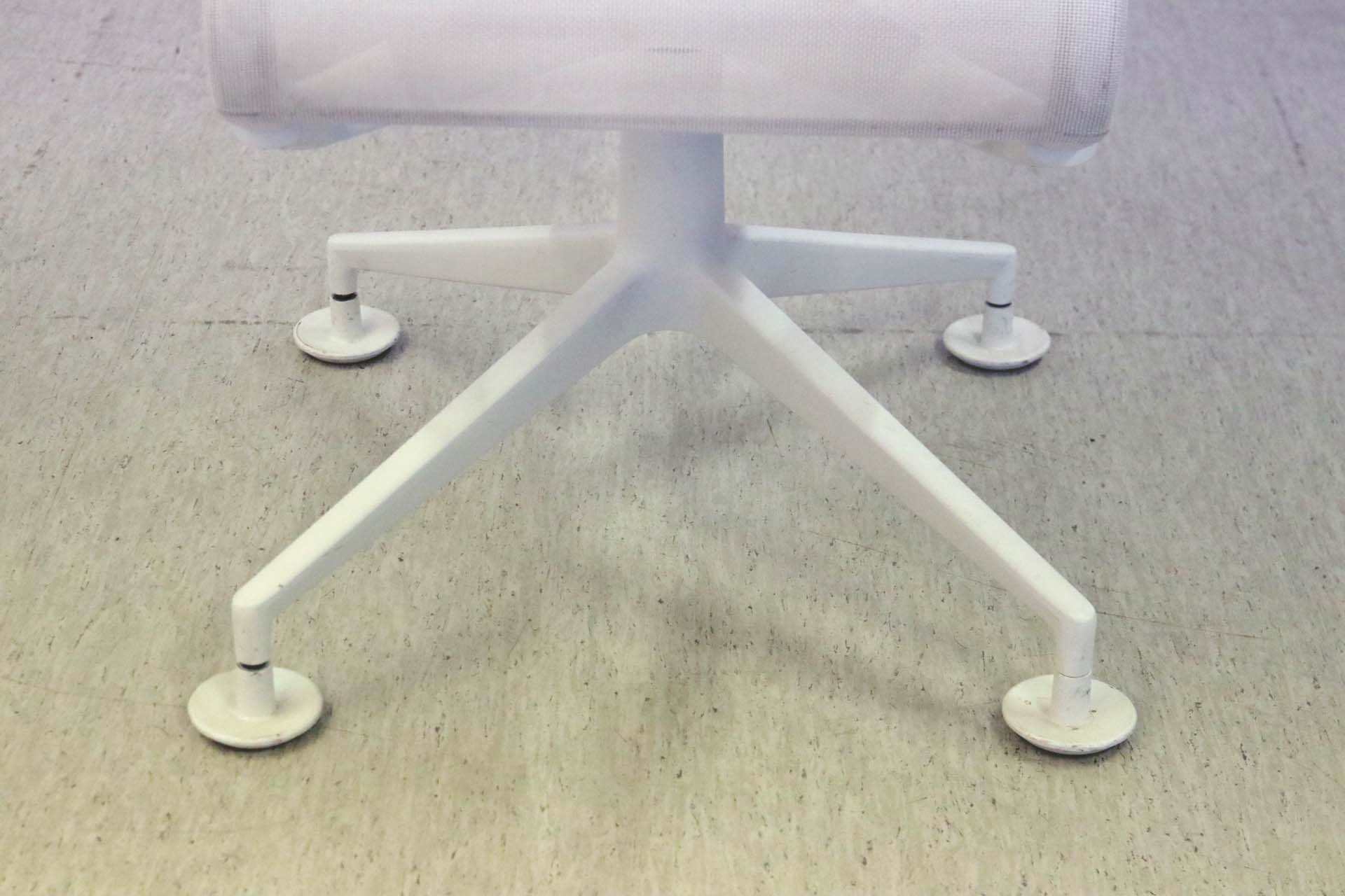 Meetingframe tuoli - Suomen Kalustekeskus