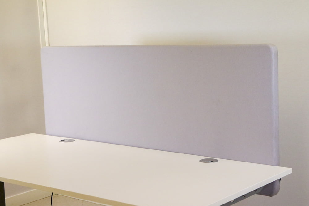 Mode akusto pöytäseinäke 160cm - Suomen Kalustekeskus