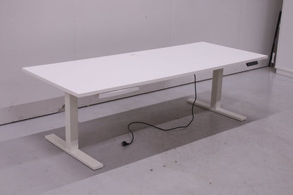 Modeo Harbor sähköpöytä muistipaikoilla 200x80, valkoinen - Suomen Kalustekeskus
