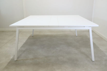 Neuvottelupöytä 180x165cm - Suomen Kalustekeskus