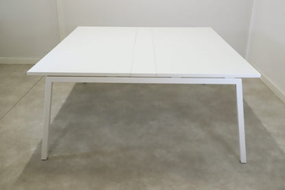 Neuvottelupöytä 180x165cm - Suomen Kalustekeskus