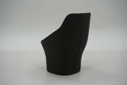 Offecct Ezy designnojatuoli – Christophe Pillet - Suomen Kalustekeskus