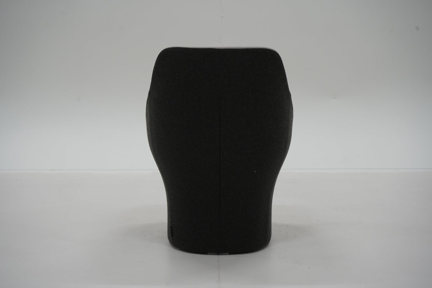 Offecct Ezy designnojatuoli – Christophe Pillet - Suomen Kalustekeskus