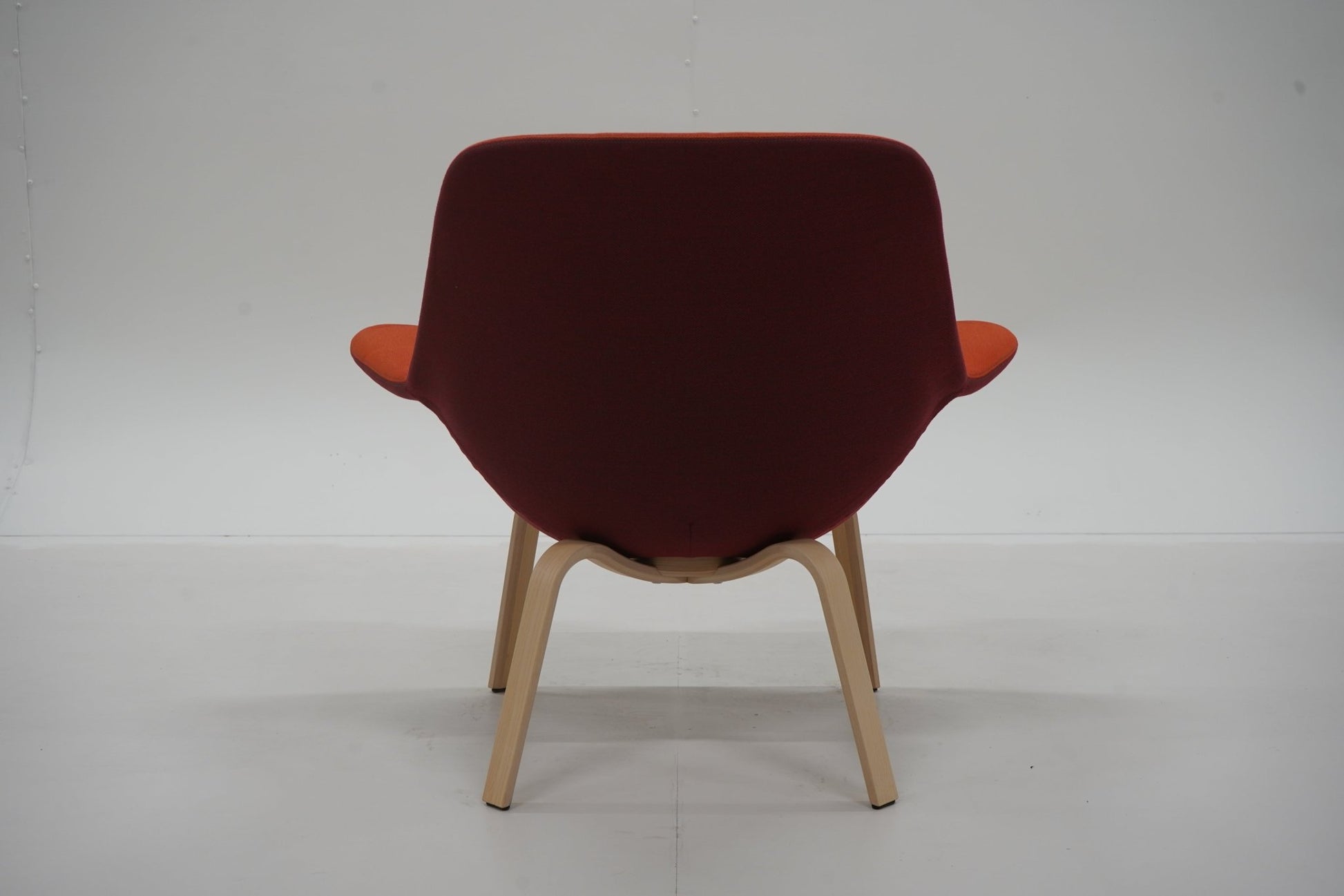 Offecct Oyster Wood Low - lounge - tuoli - Suomen Kalustekeskus