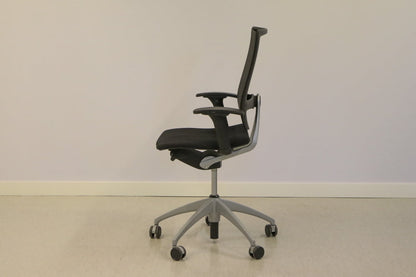 Open Up työtuoli - Suomen Kalustekeskus