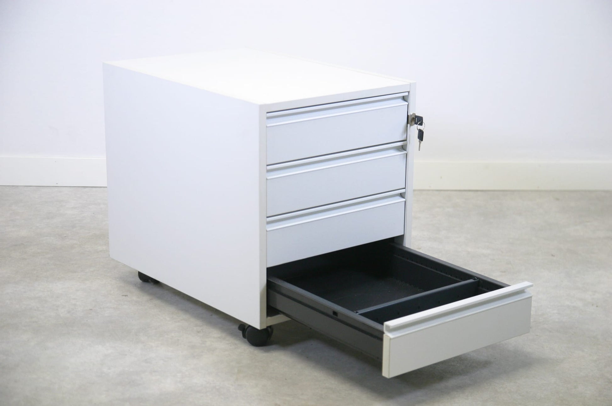 Opteam laatikosto 4ltk - Suomen Kalustekeskus