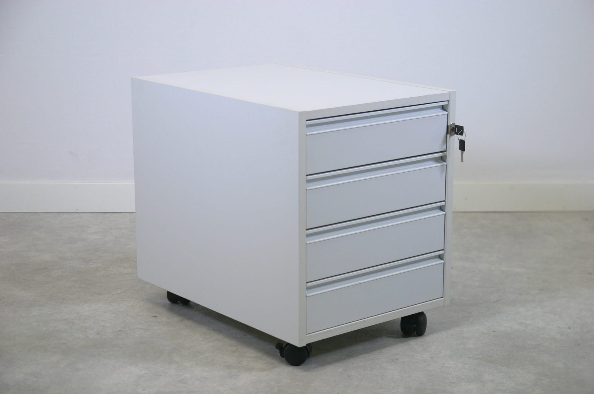 Opteam laatikosto 4ltk - Suomen Kalustekeskus