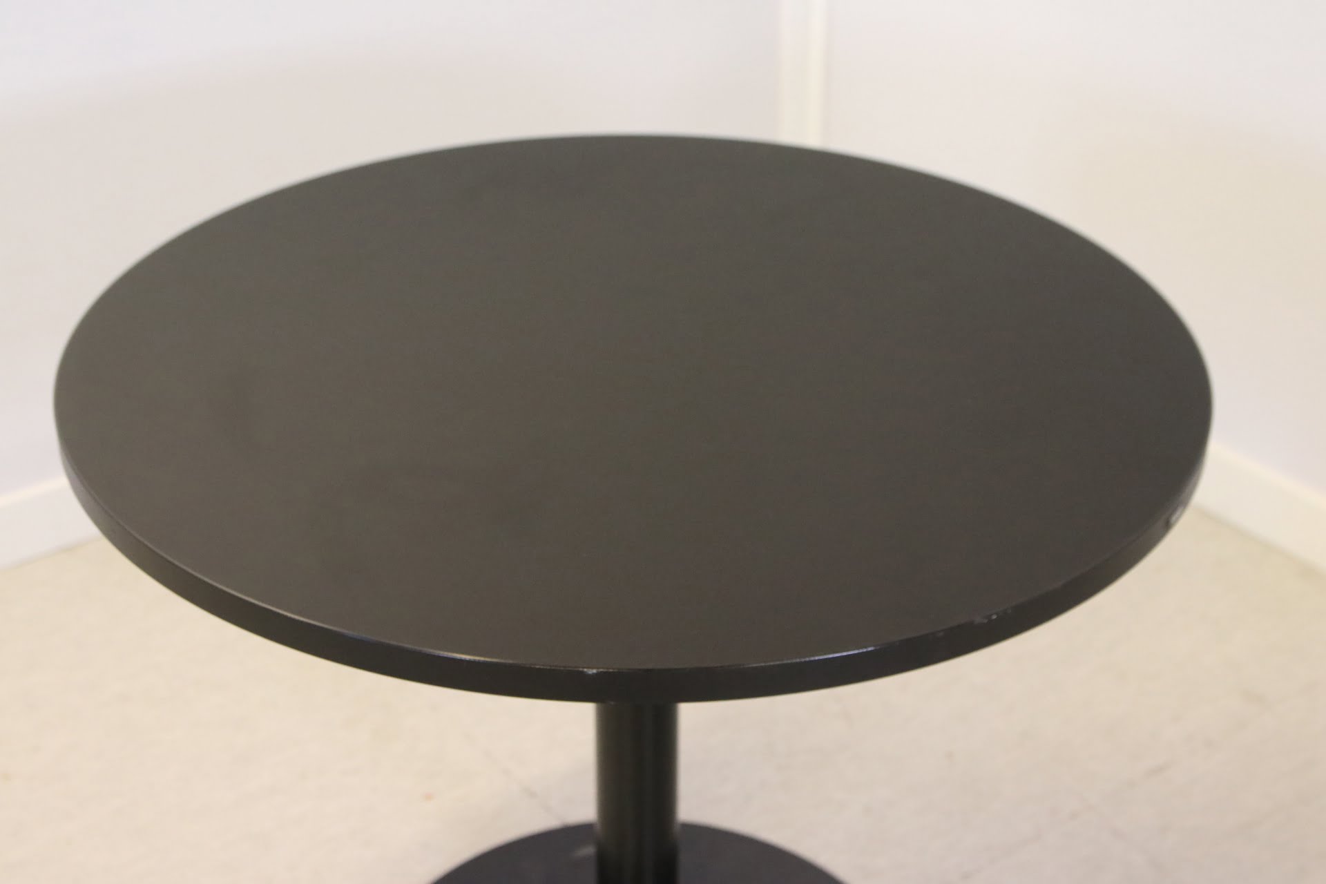 Osio pöytä 90cm - Suomen Kalustekeskus