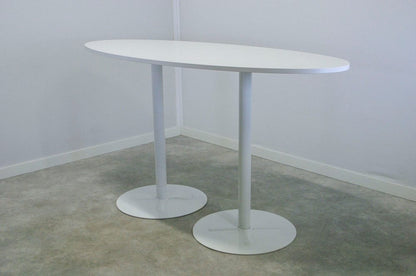 Osio pystypöytä 206x90 cm - Suomen Kalustekeskus