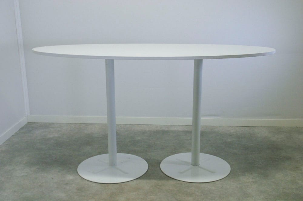 Osio pystypöytä 206x90 cm - Suomen Kalustekeskus