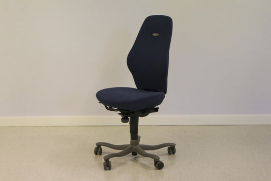 Plus työtuoli - Suomen Kalustekeskus