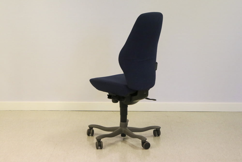 Plus työtuoli - Suomen Kalustekeskus