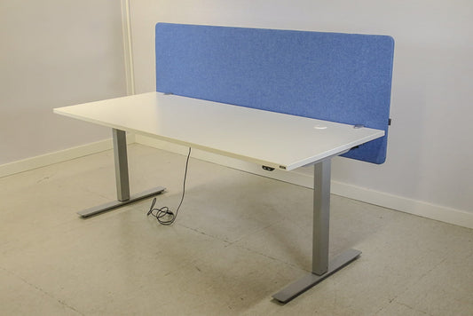 Pöytäseinäke 180cm - Suomen Kalustekeskus