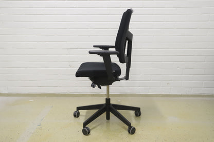 Profim Raya 21S - työtuoli, musta - Suomen Kalustekeskus