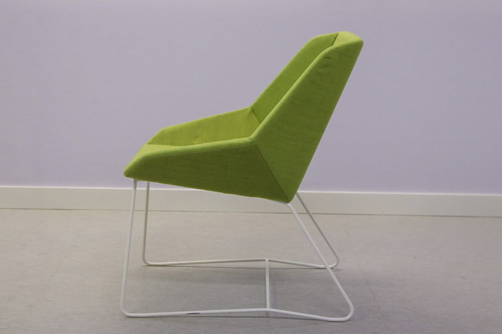 Rosebud Loungetuoli - Suomen Kalustekeskus