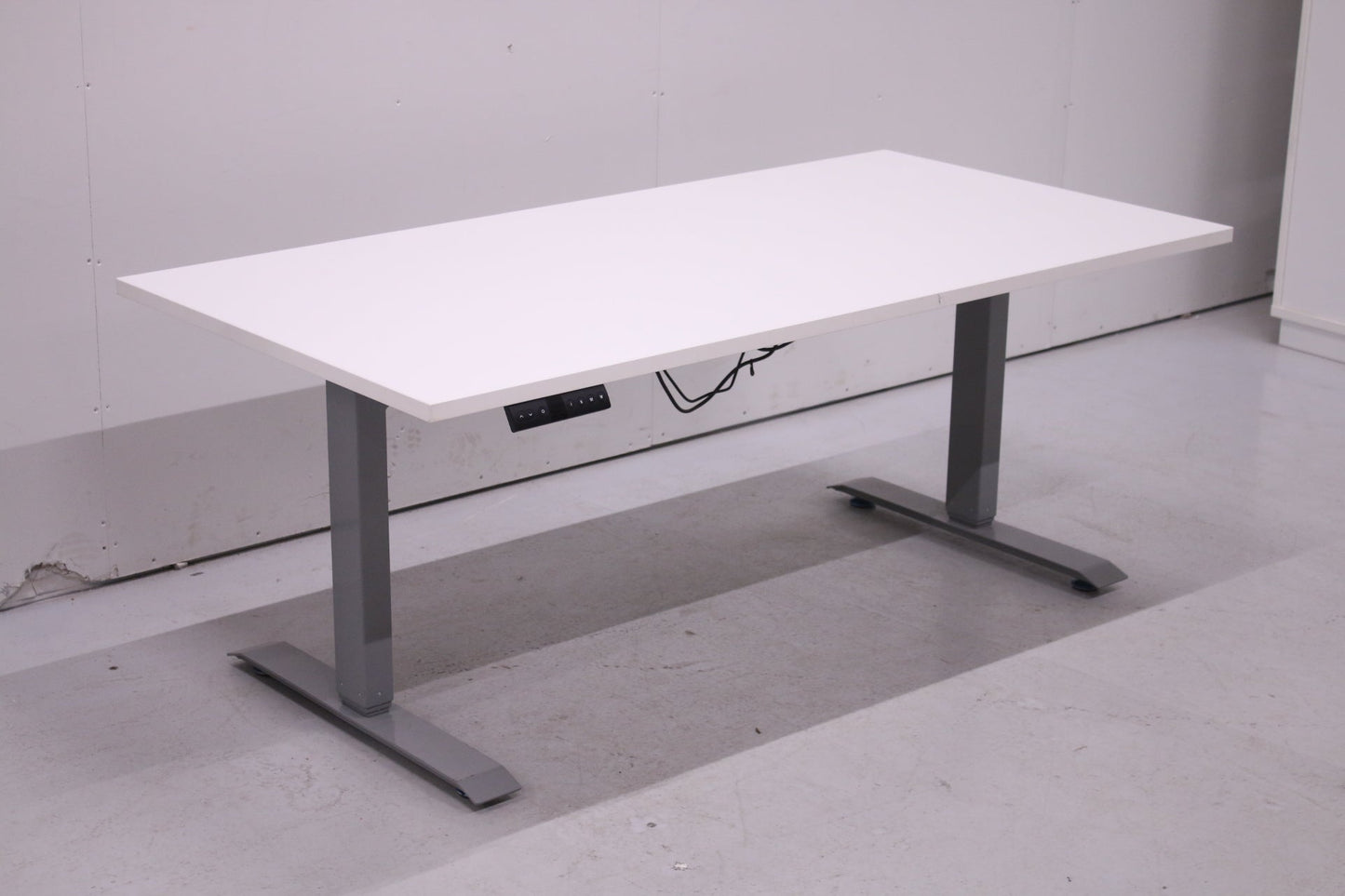 Rs3 Premium sähköpöytä 160*80 muistipaikalla - Suomen Kalustekeskus