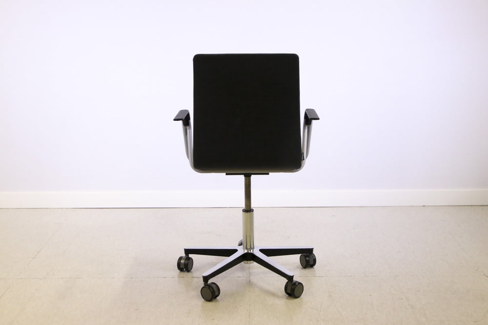 Rudolf neuvottelutuoli - Suomen Kalustekeskus