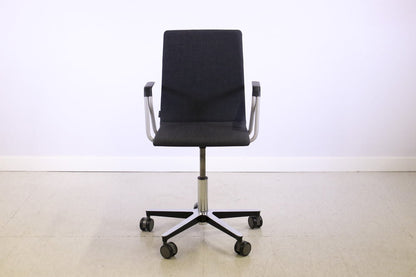 Rudolf neuvottelutuoli - Suomen Kalustekeskus