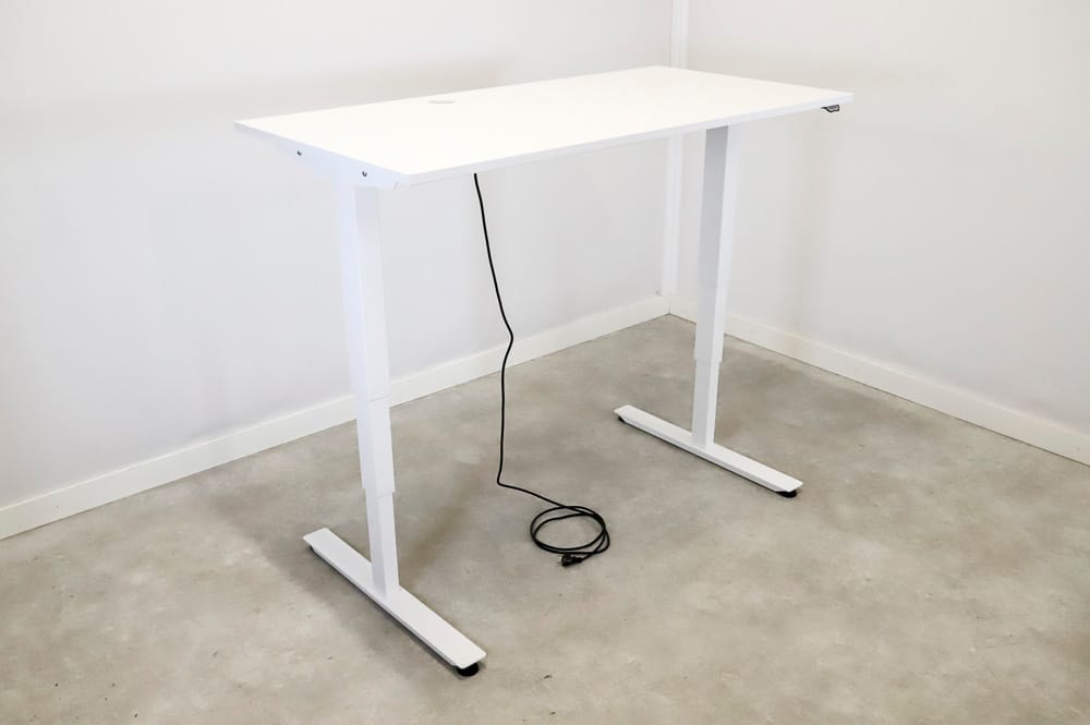 Sähköpöytä 140x70 cm - Suomen Kalustekeskus