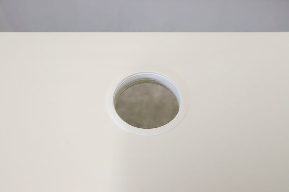 Sähköpöytä 140x70 cm - Suomen Kalustekeskus