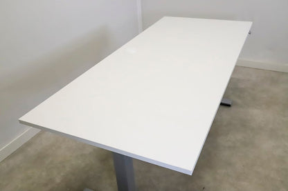 Sähköpöytä 180x80 cm - Suomen Kalustekeskus