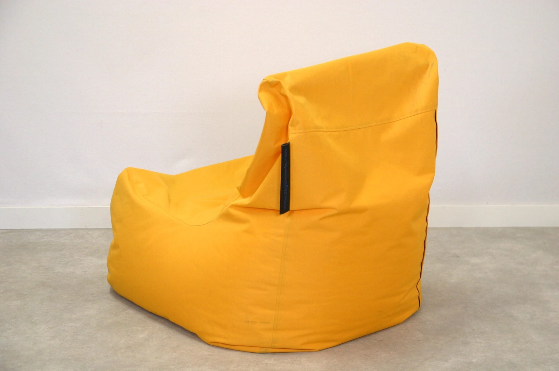 Säkkituoli - Suomen Kalustekeskus