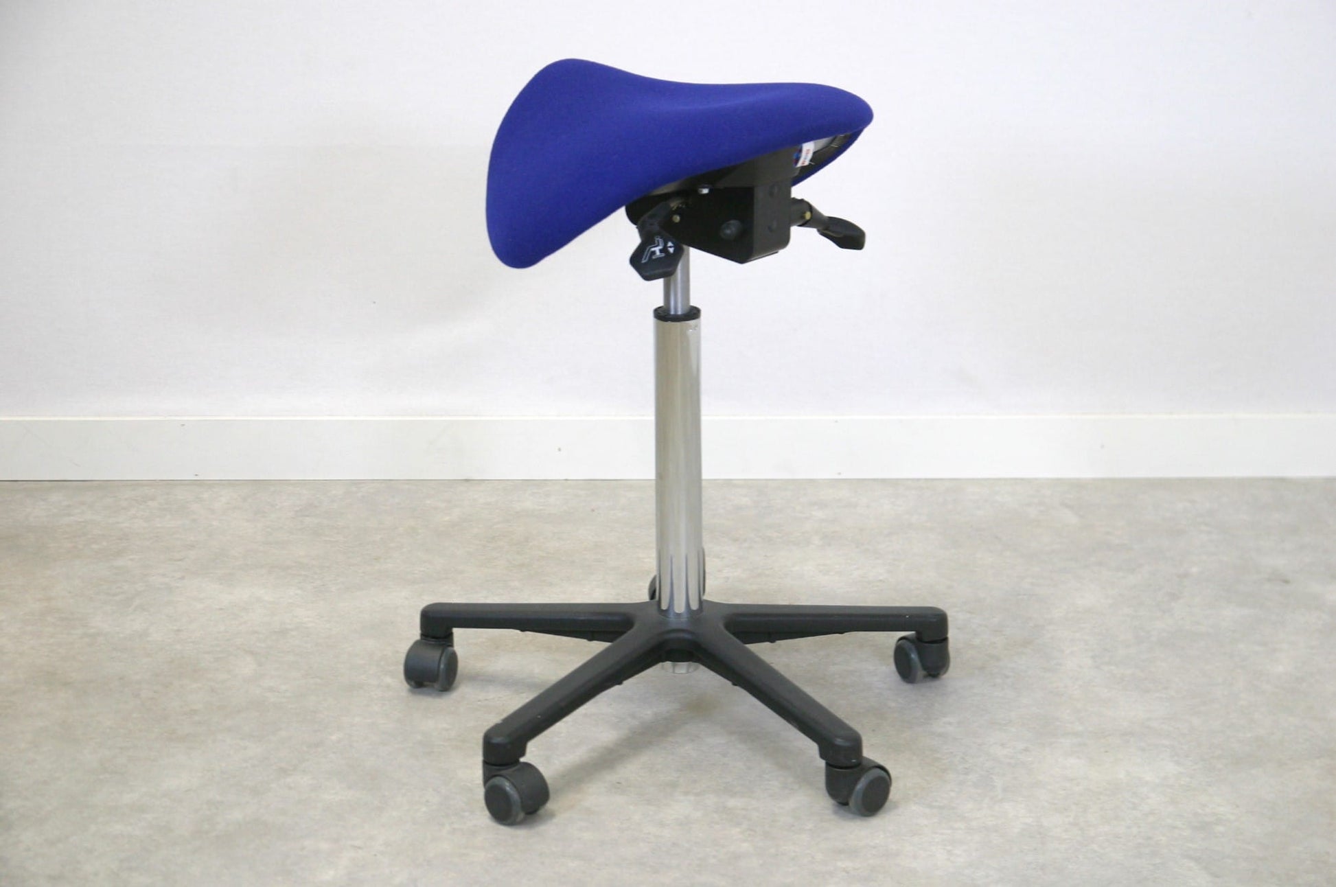 Satulatuoli - Suomen Kalustekeskus