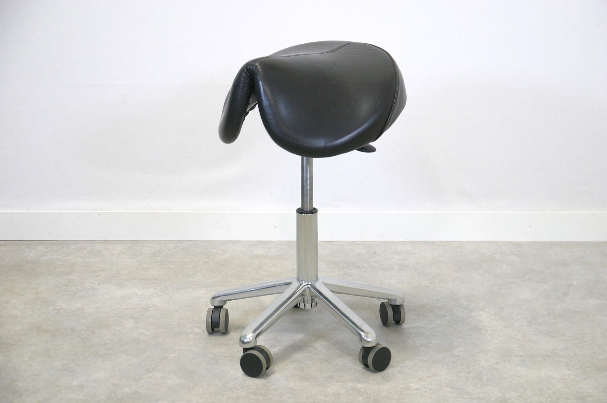 Satulatuoli - Suomen Kalustekeskus