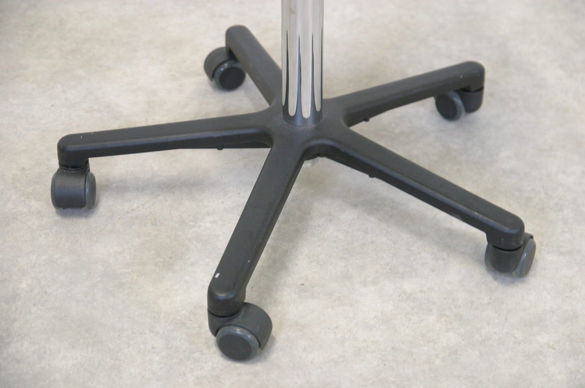 Satulatuoli - Suomen Kalustekeskus