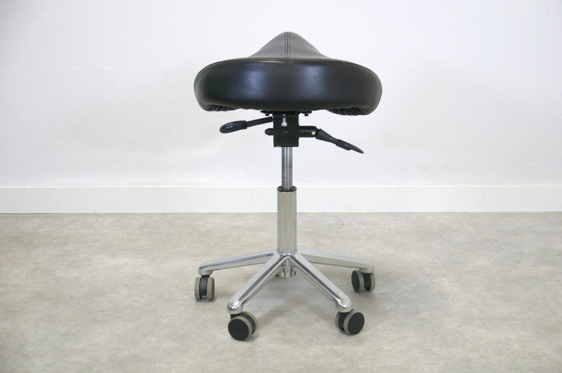 Satulatuoli - Suomen Kalustekeskus