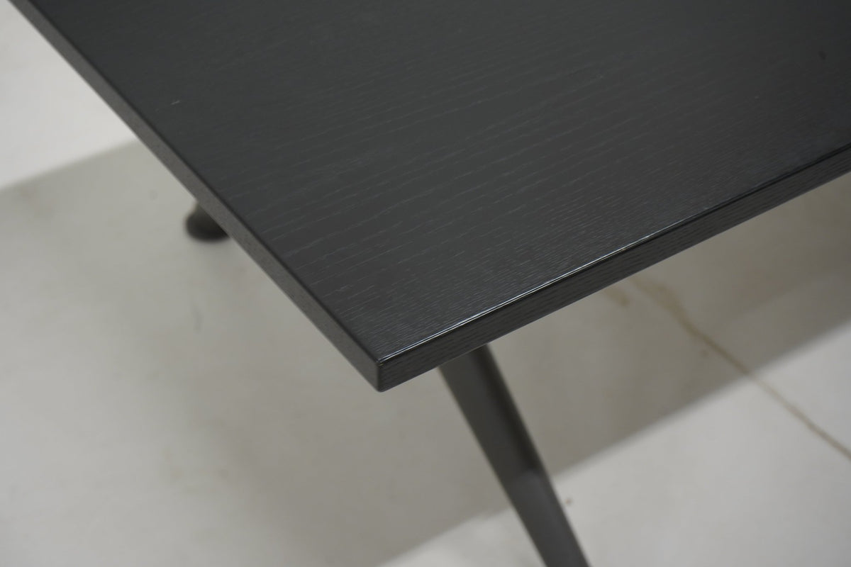 Sedus + Steelcase Think-neuvotteluryhmä kuudelle - Suomen Kalustekeskus
